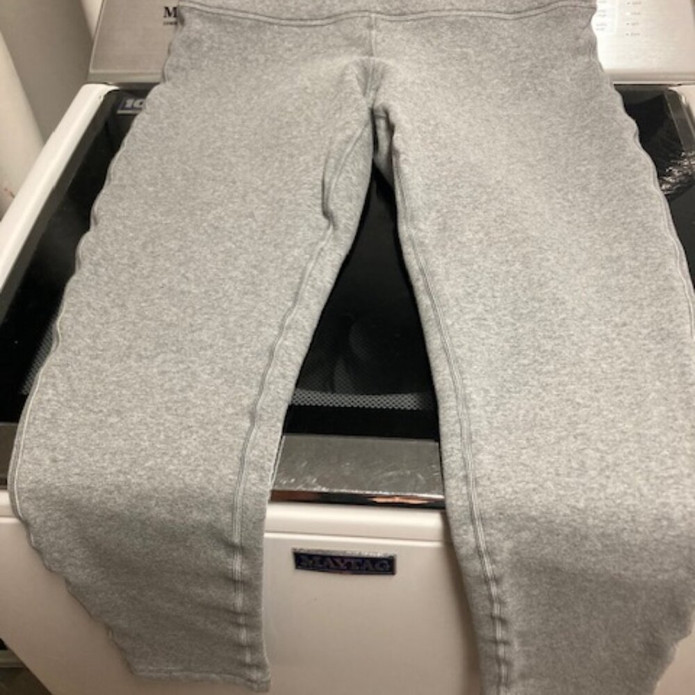 womens lulu lemon size10 in gray